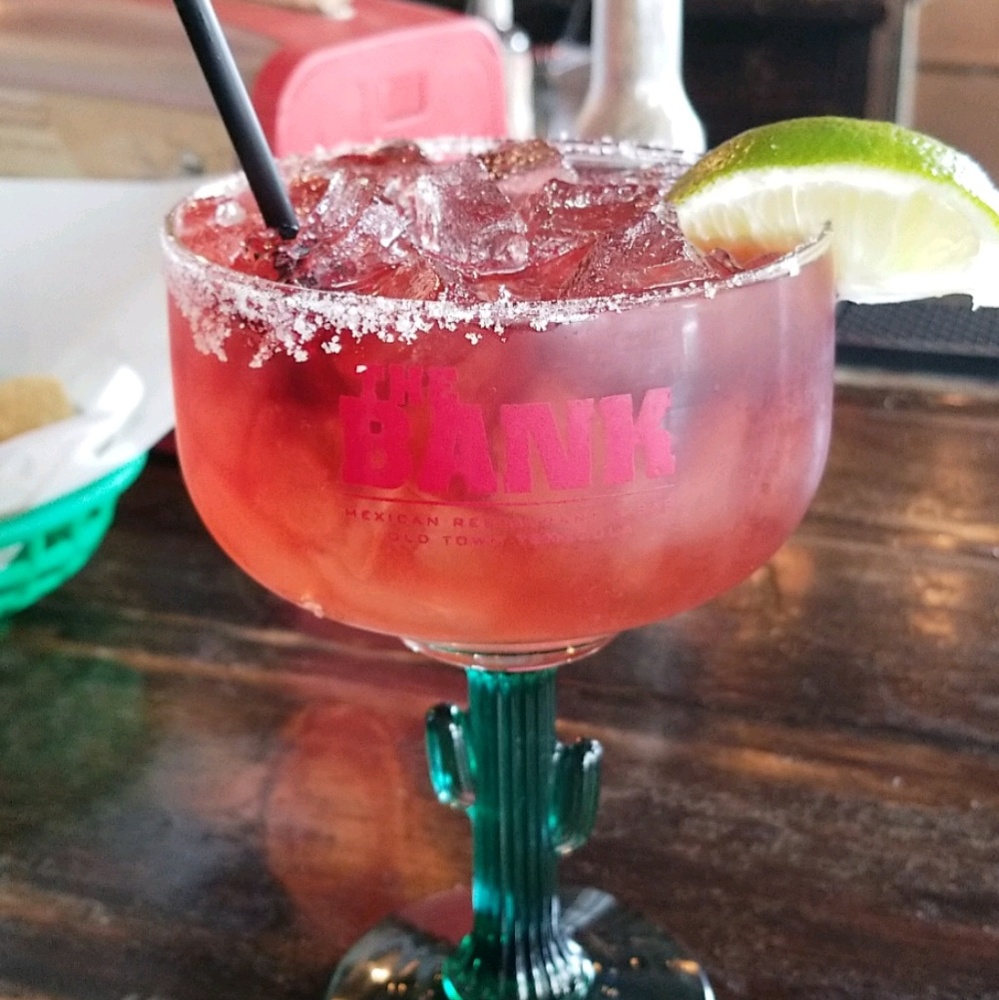 Meet your Posher, Sal